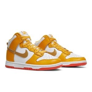 nike dunks high in university orange